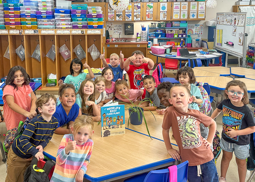 Kindergartners pose for group photo